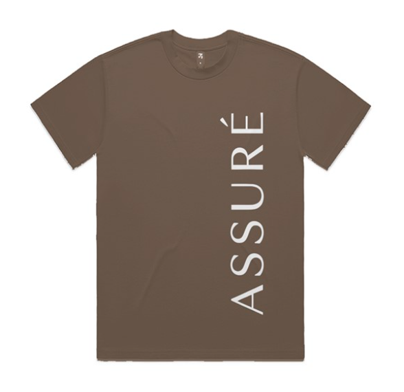 ASSURÉ Men’s Vertical Sig Premium Heavyweight T-Shirt